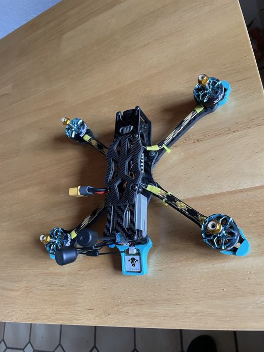 ** NOV** Mr. Steele 5 FPV dron