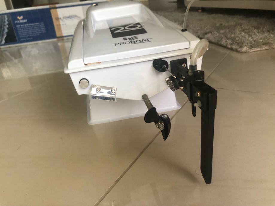 Proboat Shockwave 26 v3 RC gliser