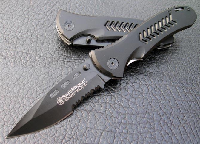 Nehrđajući ribički nož Smith & Wesson ExtremeOps - ISPORUKA ODMAH!!