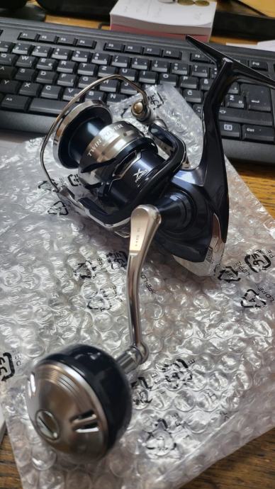 Shimano 21 Twin Power SW 6000XG Made in Japan