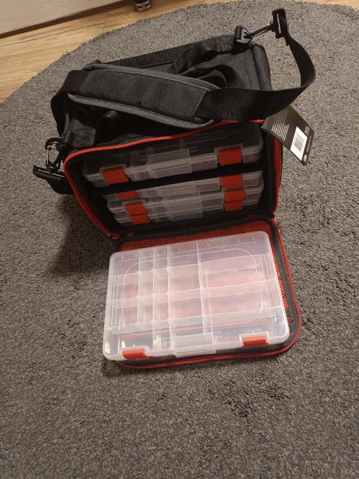 Abu Garcia Lure Bag: Borsa Porta Esche Impermeabile Con 3 Scatole Rigide Incluse - OFFERTA