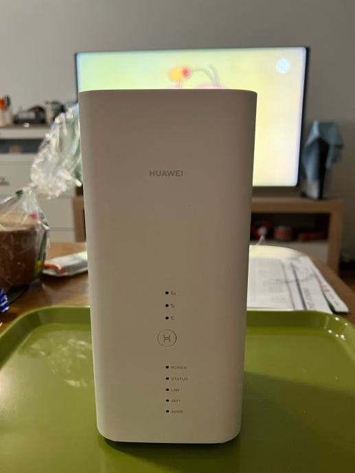 HUAWEI ROUTER 4G B818 CAT19