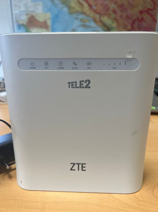 Internet router ZTE MF286 LTE Cat.6, tvornički otključan, iz Tele2