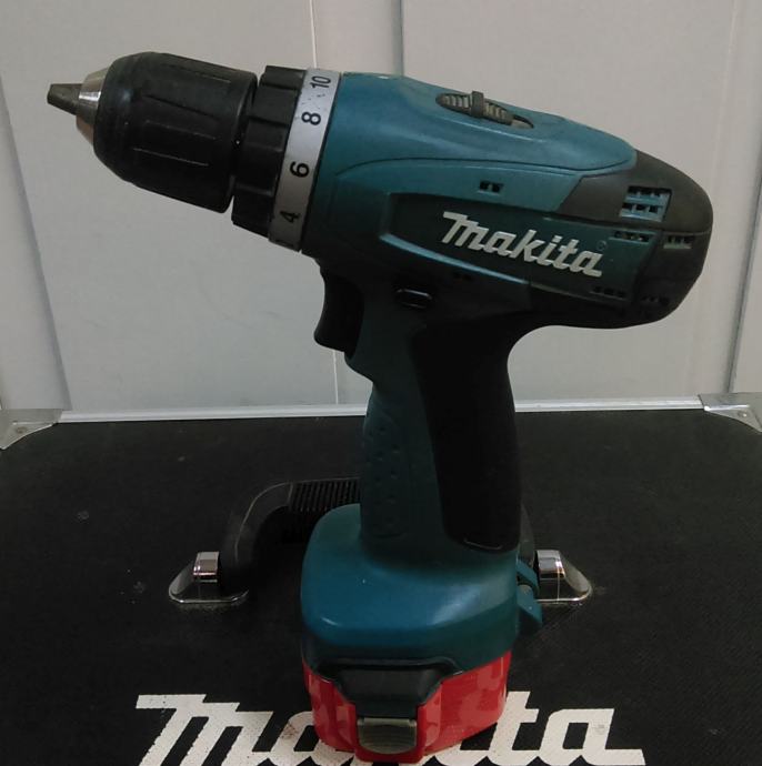 Makita 6271d двигатель