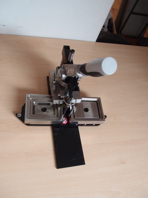 FRIDGE MAKER STROJ ZA IZRADU za hladnjak