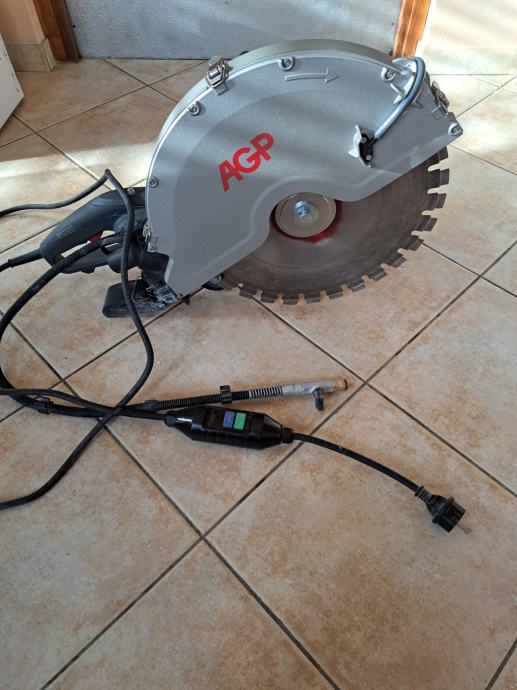 Ručna pila za beton kamen na vodu AGP C16 sa garancijom