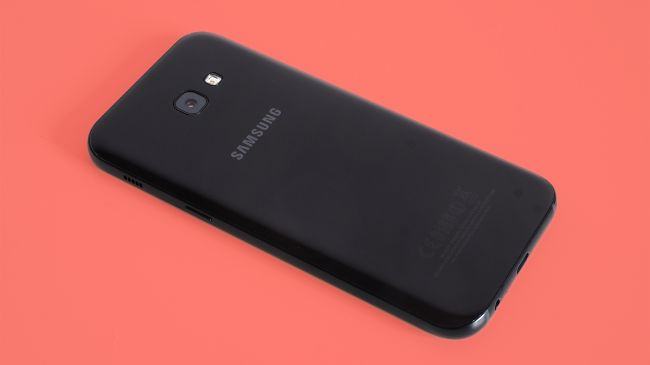 Samsung Galaxy A5 2017 32GB, 3GB RAM,black, NEOTVOREN, OTKLJUÄAN, NOVO