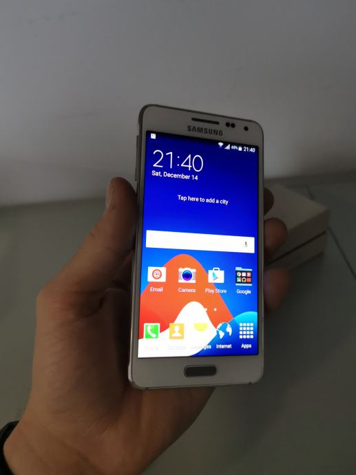 Samsung Galaxy Alpha, bijeli  sve mreže, rabljen