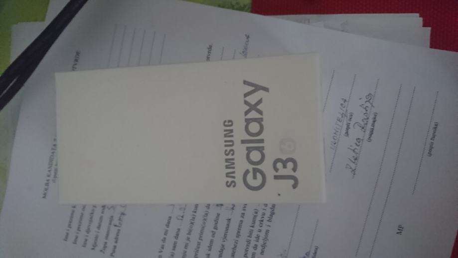 Prodajem Samsung Galaxy J3