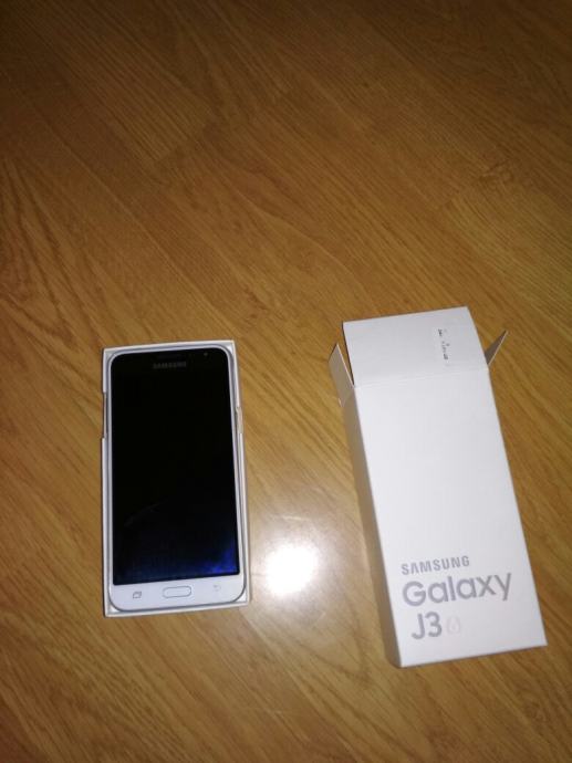 Samsung galaxy j 3 novo,  2god garancije