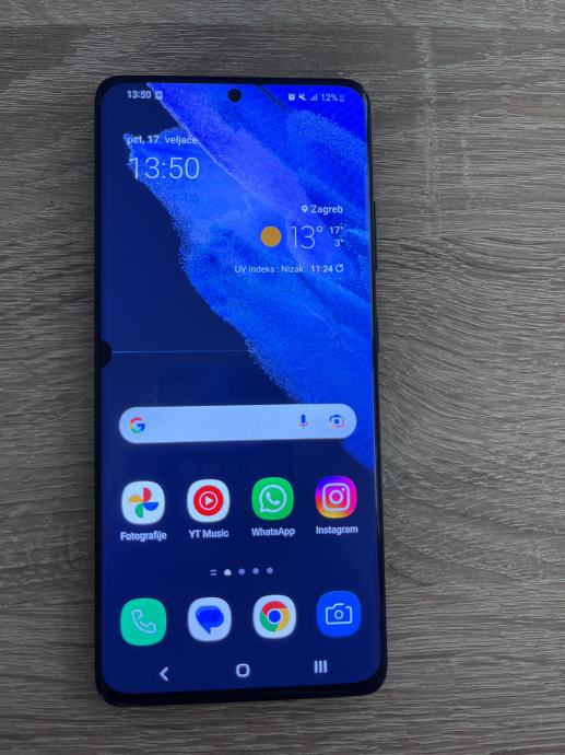 Samsung Galaxy S21 Ultra napuknut display