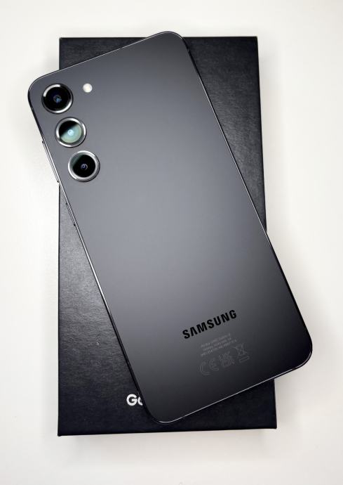 Samsung Galaxy S23 Phantom Black 256gb KAO NOVO samsung-galaxy-s23-phantom-black-256gb-kao-novo