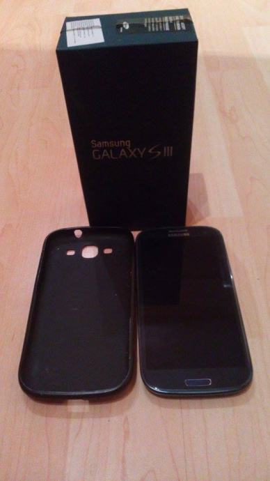 Prodajem Galaxy S3 i9300