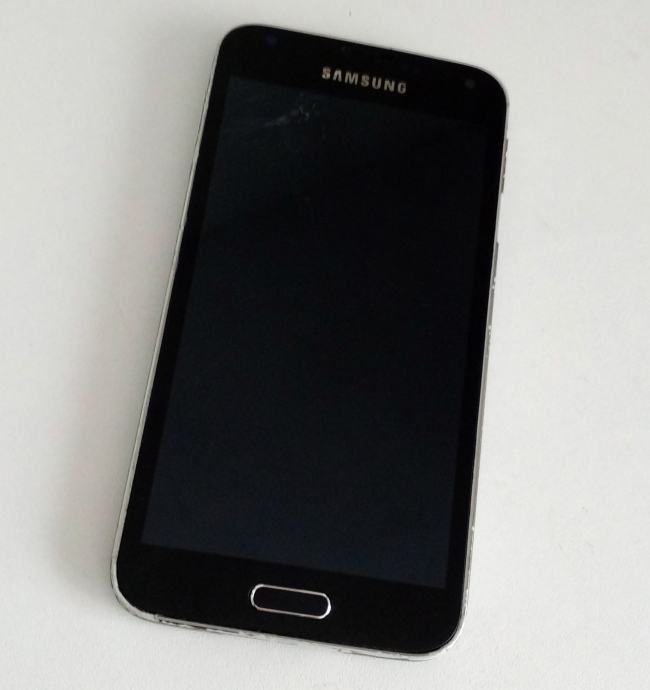 Samsung Galaxy S5 razbijen ekran
