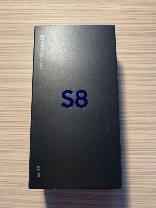 Samsung Galaxy S8 (+ poklon 4 maske)