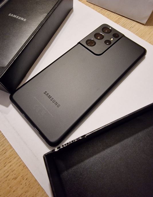 Samsung Galaxy S21 Ultra+poklon, kao nov, stanje 10/10, garancija!!