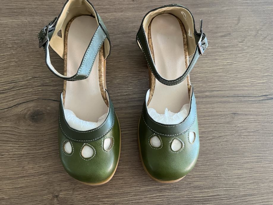 Zelene retro sandale cipele na petu 35