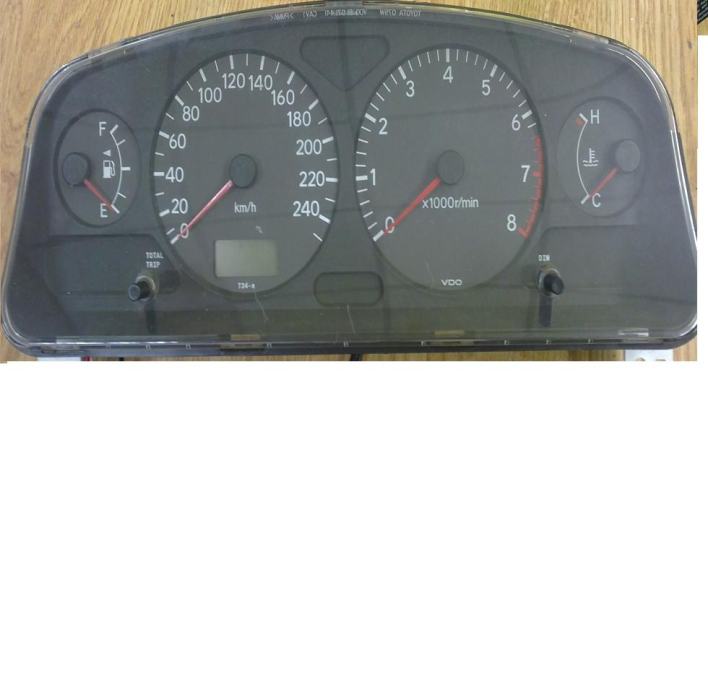 Toyota Avensis 19972003 ! instrument VDO tabla