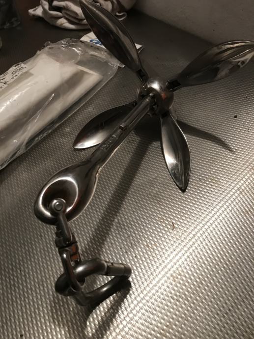Big K – Legna Piccola Per Accendere Il Fuoco – 1,5 Kg – Legno Pretagliato, Secco (<20% Umidità) E Senza Detriti