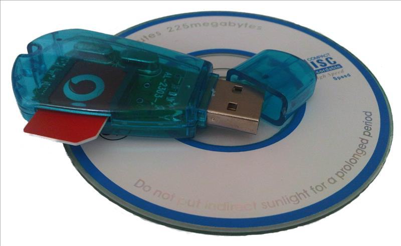 KITMOBILE USB SIM MANAGER Novo
