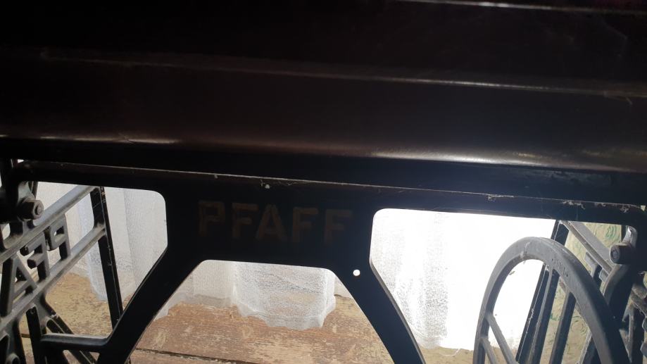 PFAFF - prodajem šivaću mašinu