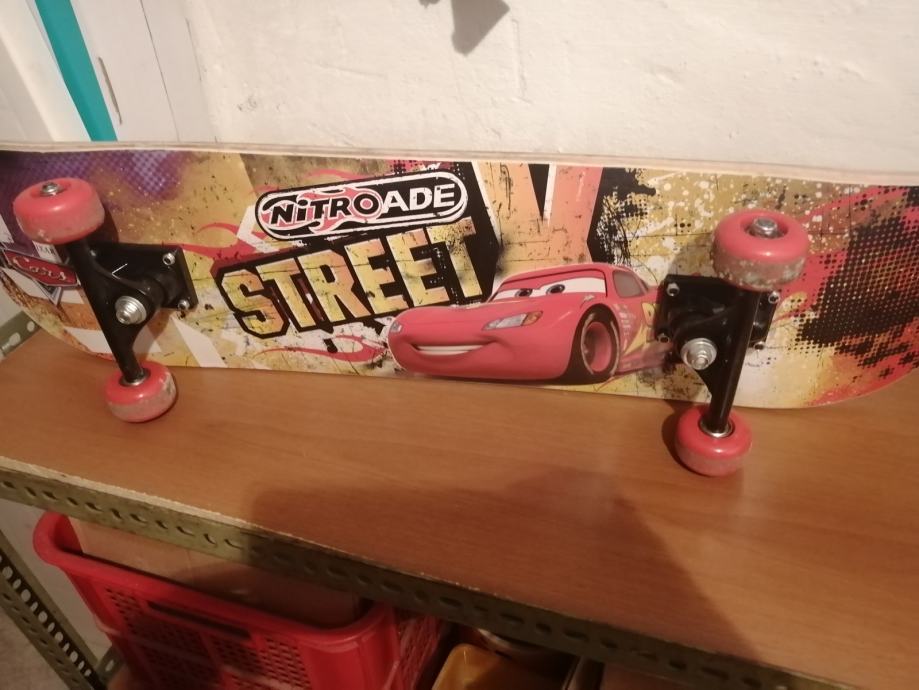 Dječji skateboard
