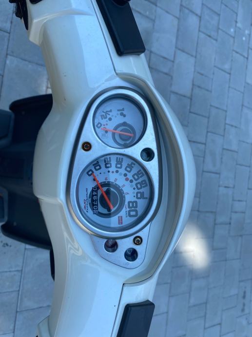 Accossato LFP5 Lithiumbatterie Für Aprilia Sportcity One 50 (2010–2017) – 12V, Wartungsfrei