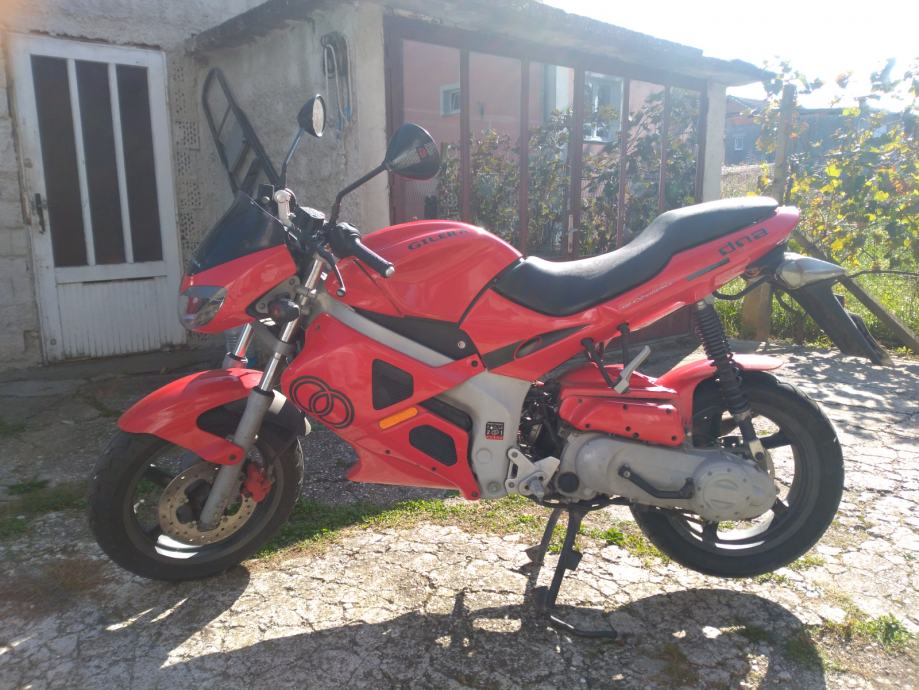 Culasse 50cc 2EXTREME - Parfaite Pour Gilera DNA 50, Runner NRG Et Zip 2 SP 50 LC | Pièce De Rechange Qualité OEM