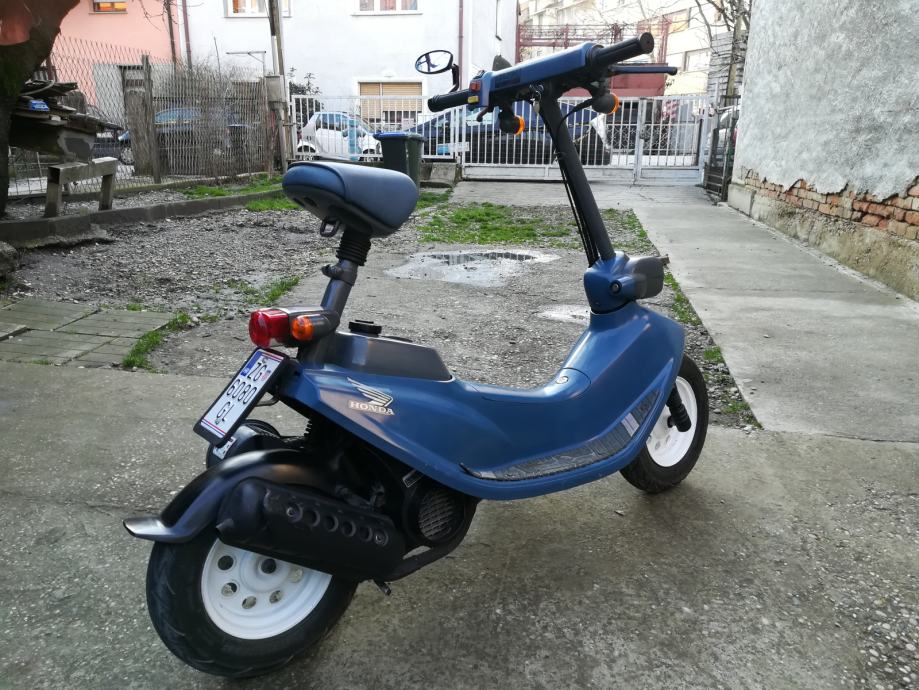 Скутер honda zook