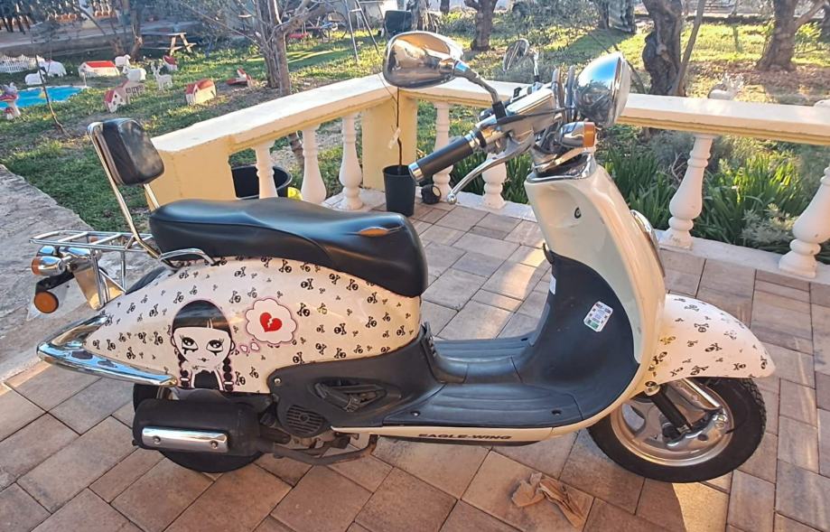 Ostale marke BENZHOU-YY50QT-21, 50 4T 49 cm3, 2009 god.