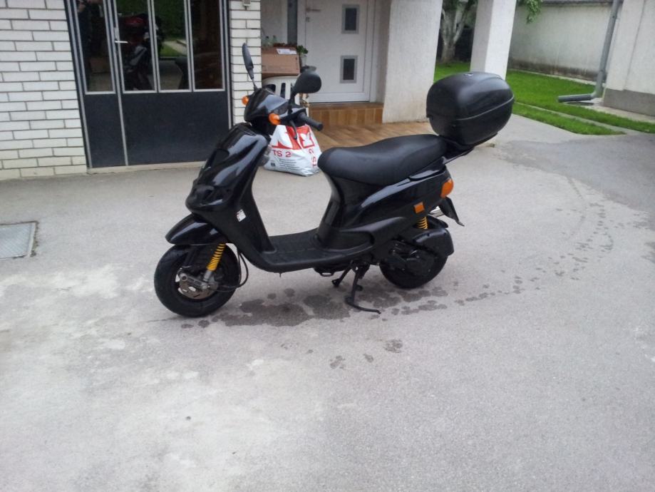 Piaggio Zip 1997 Piaggio Zip 50 SP 49 Cm3 1997