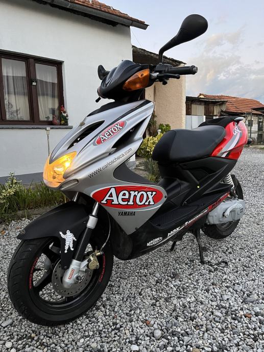 Yamaha Aerox 49 Cm3 2004 God 
