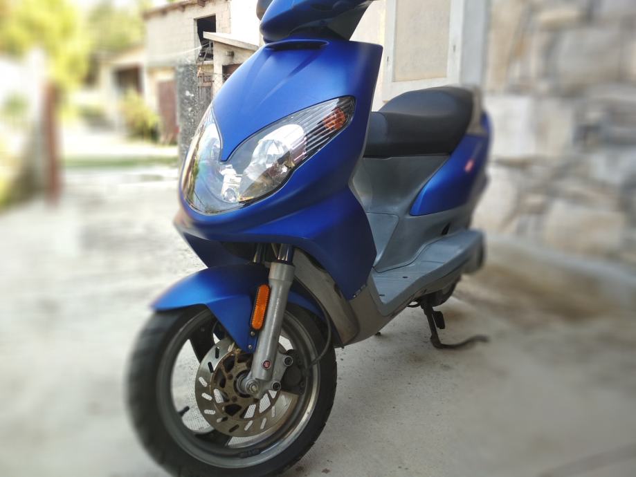 Suzuki boulevard 125