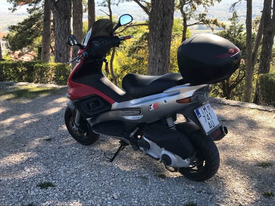 Régulateur De Tension Pour Gilera Runner VXR Race/ST 4T E3 200 2006-2013 - Marque Revival - Neuf