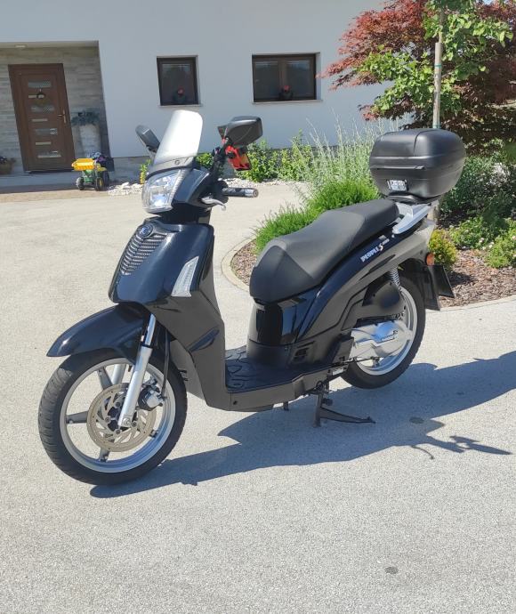 In A People 200s Scooter Kymco 200 Scooter Peoples 200 Usato