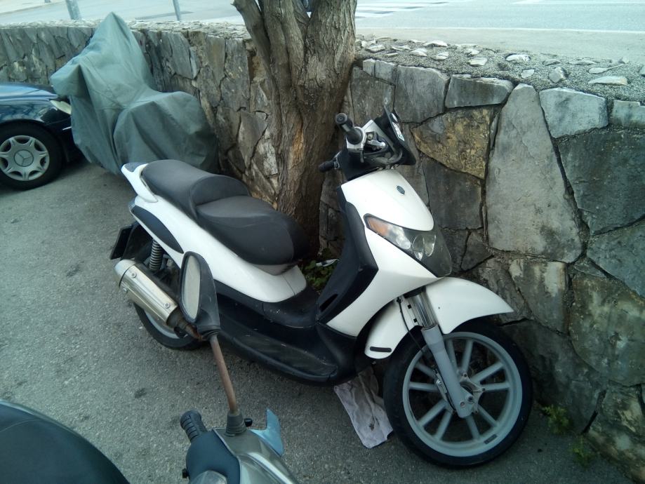 Piaggio Beverly 200 (2002 - 03), Prezzo E Scheda Tecnica - Foto 5