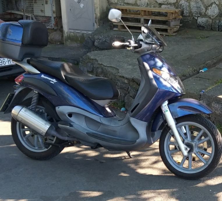 Beverly Scooter Beverly 125 Beverly 250 2005 Piaggio Beverly 200
