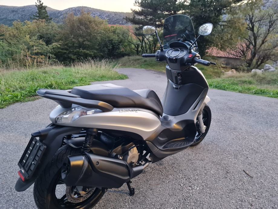 DYLBDL Parabrezza Moto Per Piaggio Beverly 350 ABS ASR 2020, Estensione Del Parabrezza Del Motociclo Regolabile Cupolino Del Motociclo Parabrezza