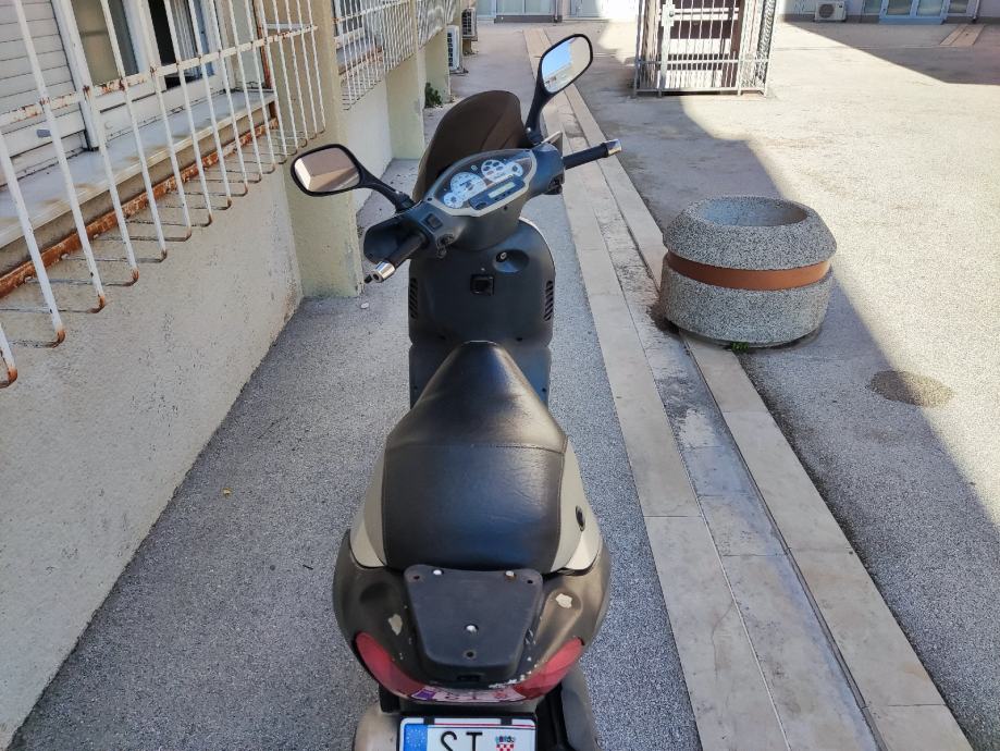 Piaggio Skipper 150 cm3, 2002 god.