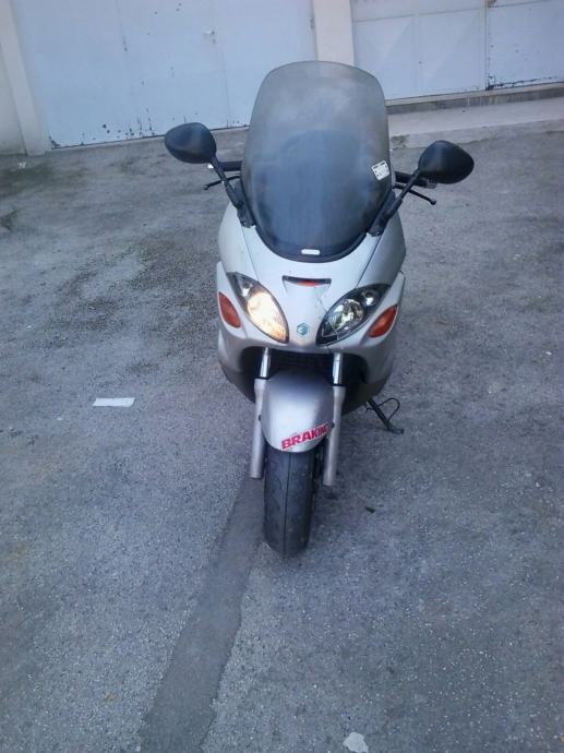 CINGHIA BANDO PIAGGIO 180/200 X9-200 X8 CINGHIA BANDO PIAGGIO 180/200 X9-200 X8