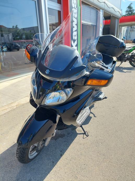 Optique De Phare Droit Pour Suzuki Burgman 650 Executive (2004-2012) - Occasion Bon état