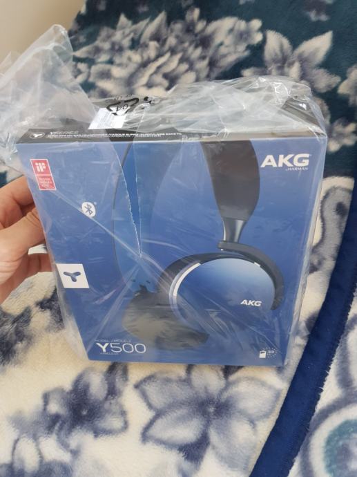 AKG Y500 slušalice (400kn sa dostavom)