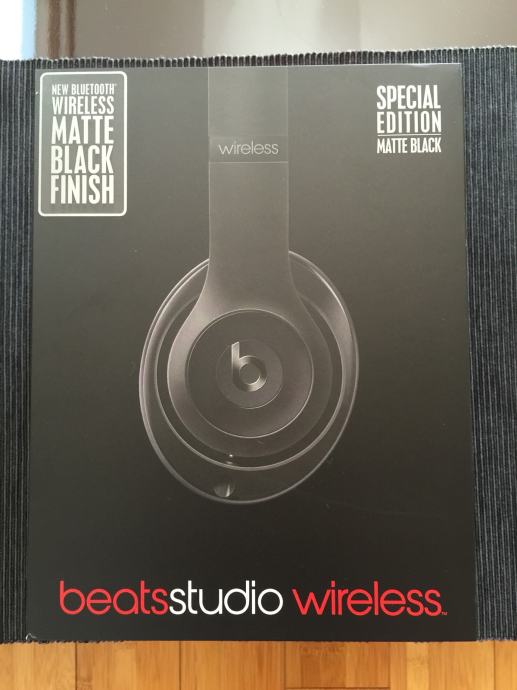 Beats by Dr.Dre Studio Wireless Special Edition