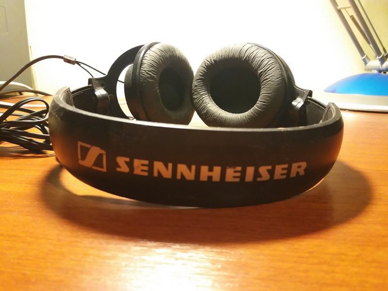 SENNHEISER SLUŠALICE 3 STEREO PRIKLJUČAK RABLJENO IZVRSNO ZAGREB
