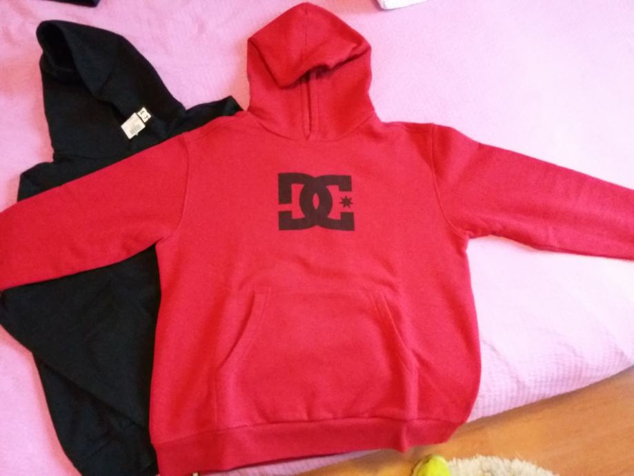 DC snowboard hoodie