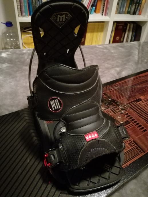 Elan El Grande 167 snowboard s Flow M11 quick release vezovima