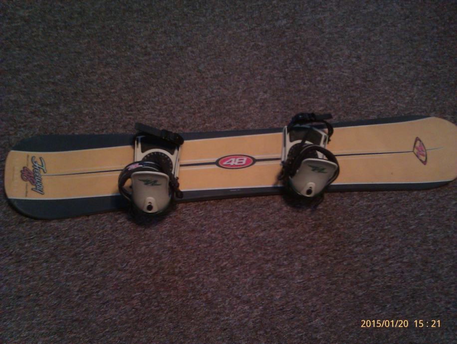 Prodajem Nidecker Freeway 48 snowboard 146 cm