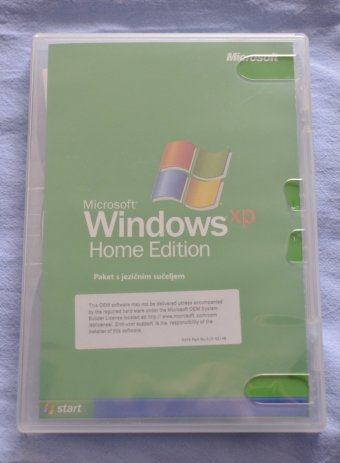Windows XP licenca / Operativni sustav / CD / XP HOME EDITION