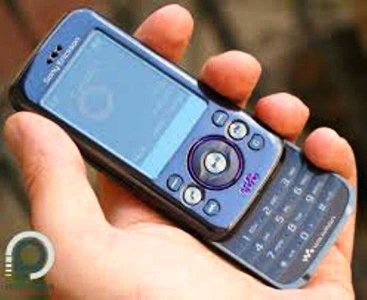 Mobitel Klizni Sony Ericsson W395 – radi na mrežu 095 TELE2