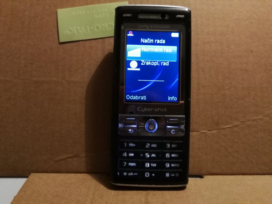 Sony Ericsson K800i u odličnom stanju na sve mreže(VIDI SLIKE)!!!!!!!!